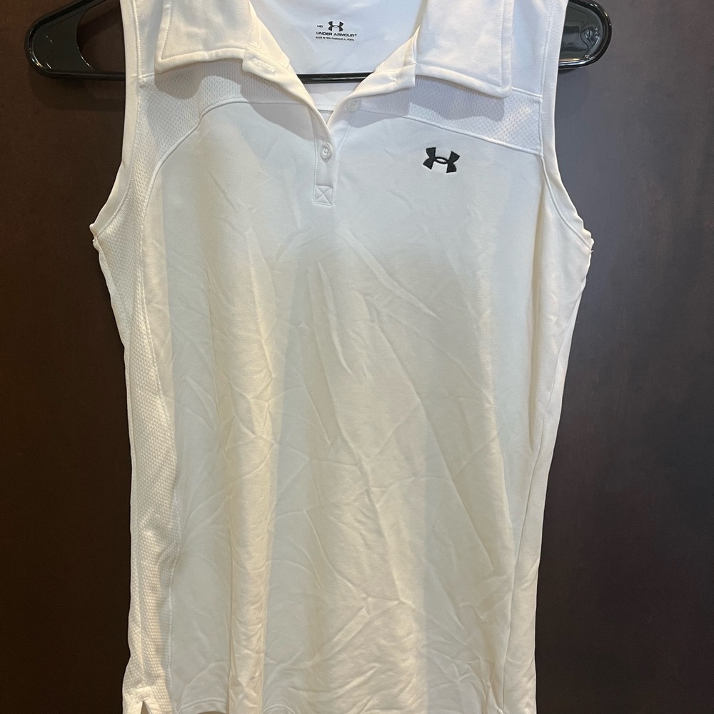 Women’s UnderArmour sleeveless golf polo, size medium
